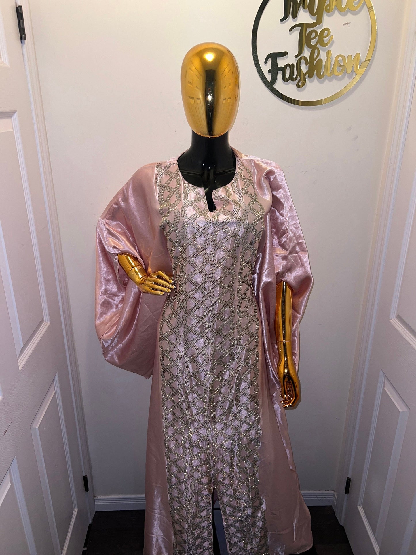 High quality duchess silk dress| Boubou| Rich aunty vibes| African dress| danshiki | Kaftan| Jalabiya| Rich aunty | Nigerian dress| Ankara