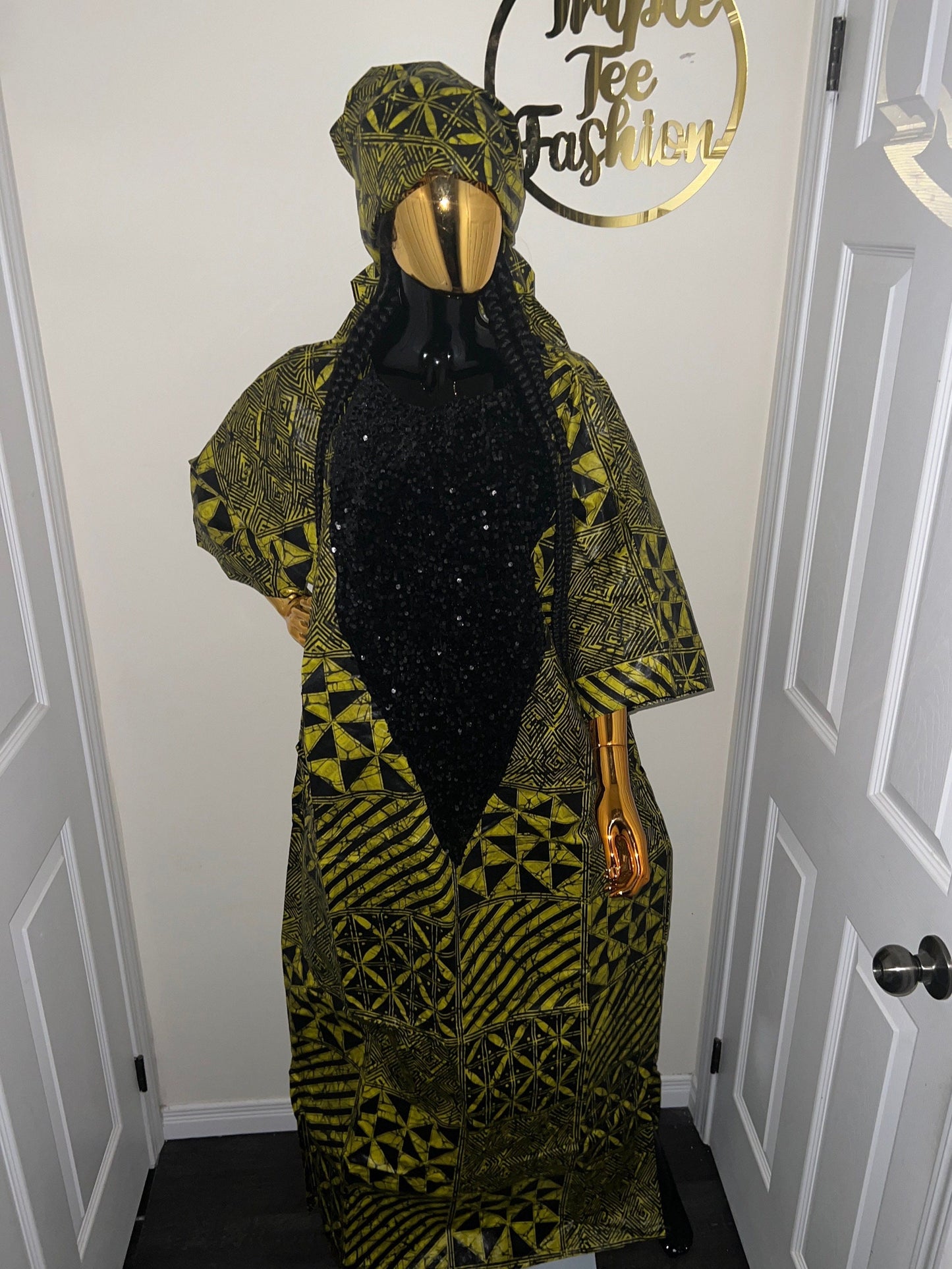 African dress| Adire| long danshiki | Kaftan| Jalabiya| Rich aunty | Nigerian made dress| Party dress| One size fits all| plus size bubu