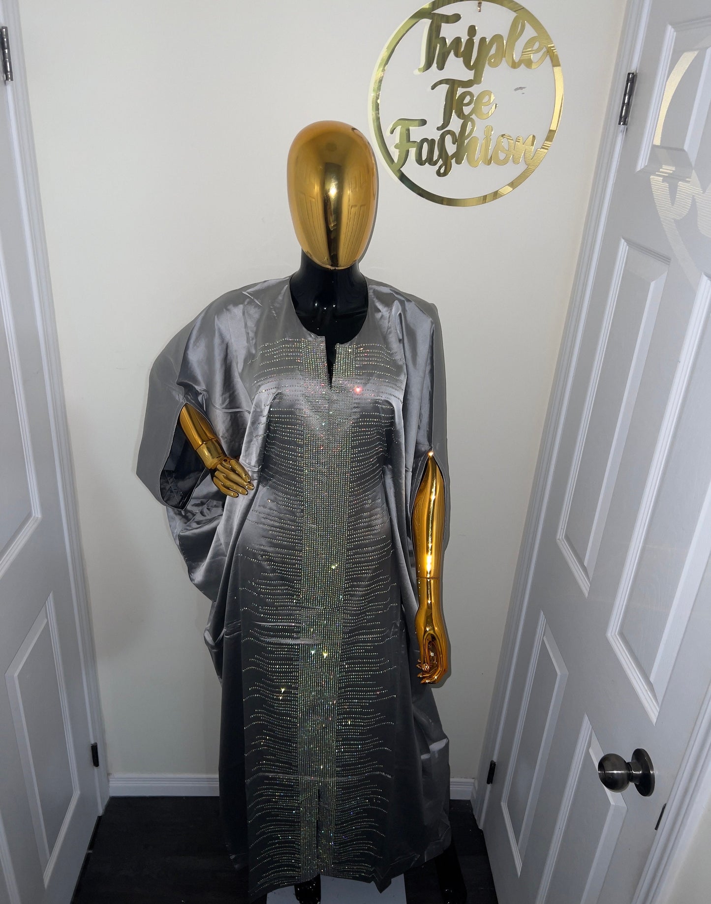 High quality duchess silk dress| Boubou| Rich aunty vibes| African dress| danshiki | Kaftan| Jalabiya| Rich aunty | Nigerian dress| Ankara