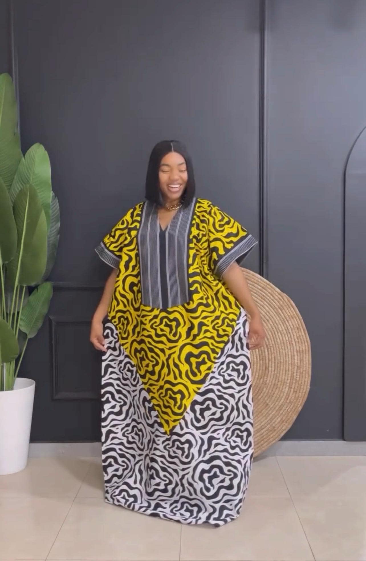 African dress| Adire| long danshiki | Kaftan| Jalabiya| Rich aunty | Nigerian made dress| Party dress| One size fits all| plus size bubu