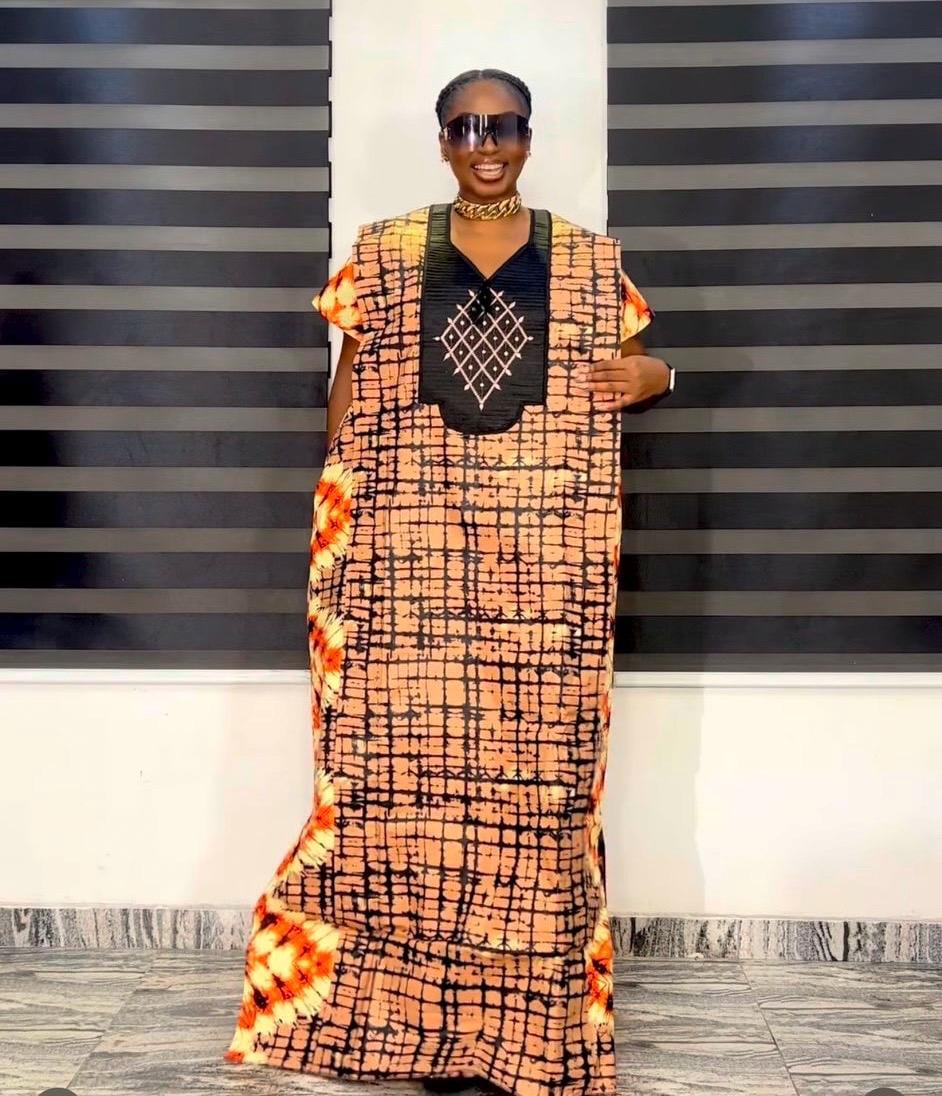 African Ankara dress| danshiki | Kaftan| African print dress | Nigerian made | Christmas dress | Embroidery| Boubou| Adire| Rich Aunty