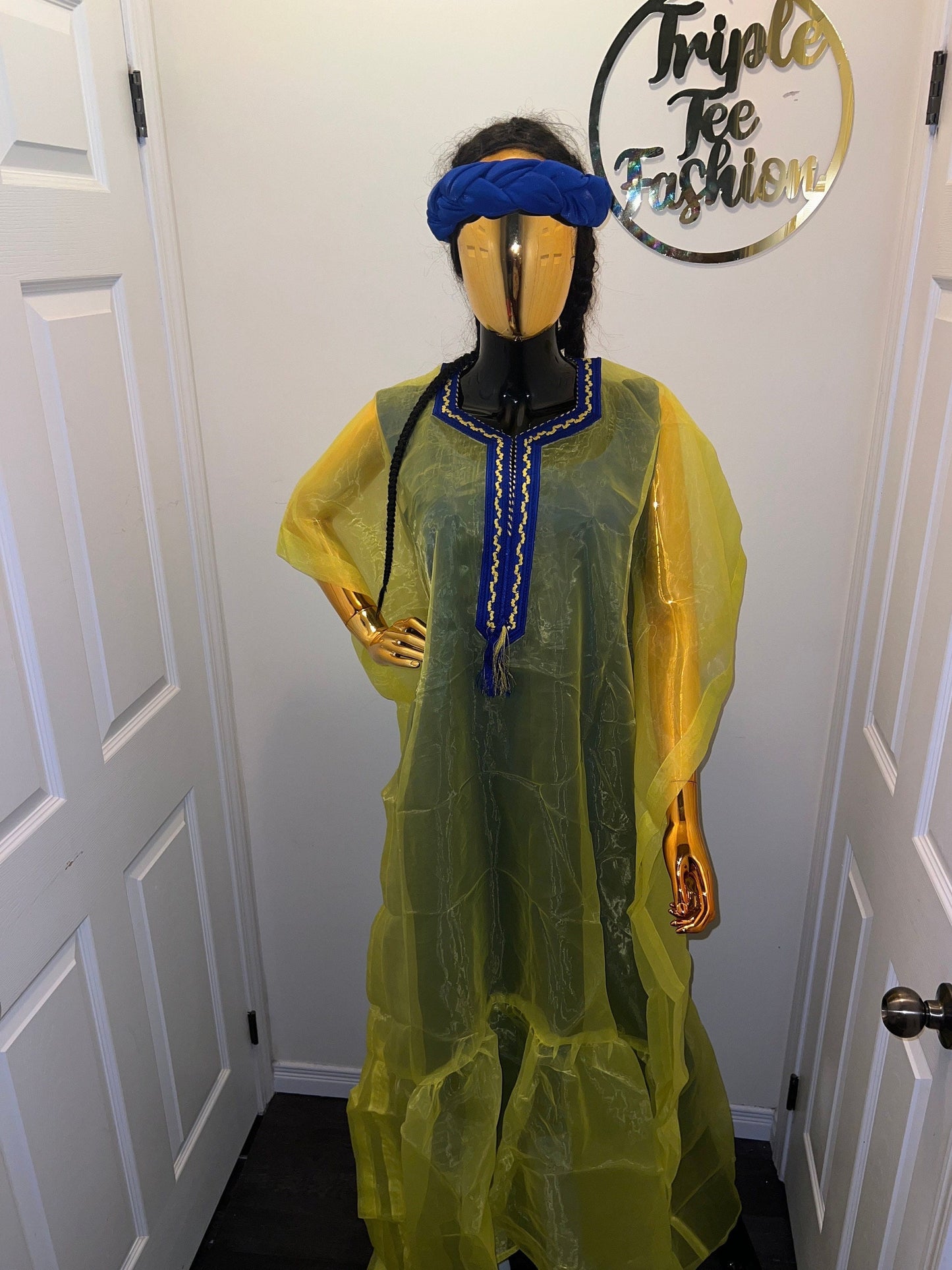 African dress| Adire| long danshiki | Kaftan| Jalabiya| Rich aunty | Nigerian made dress| Party dress| One size fits all| Organdi