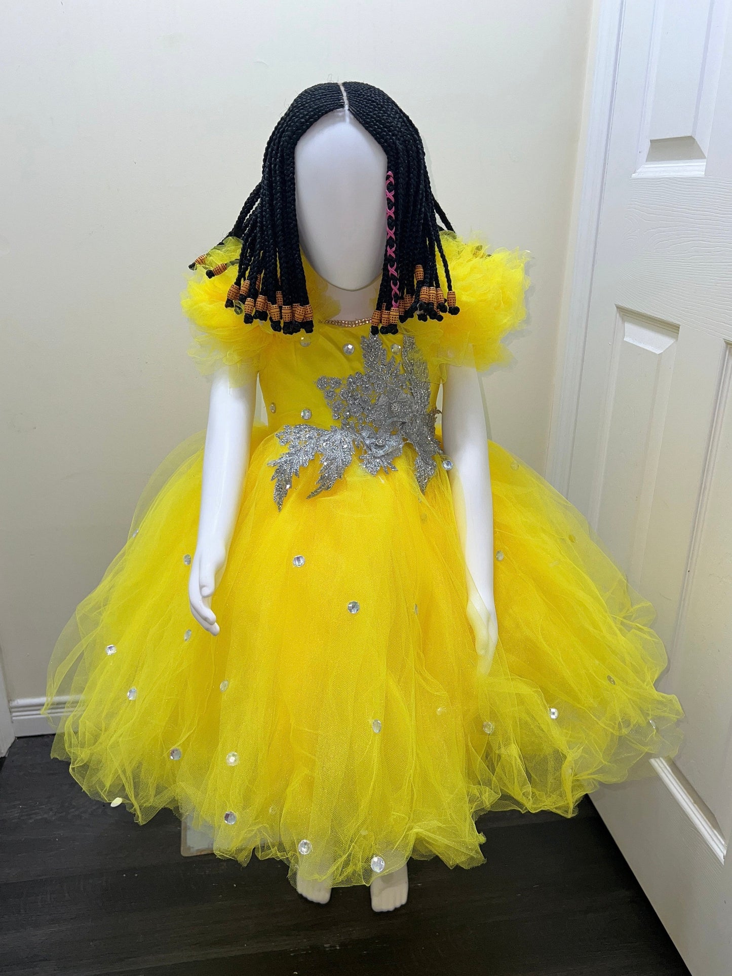 Beautiful Princess Baby Girl Birthday Dress| Flower Girl Dress| Fairytale Dress| Kids Ballgown| Kids Birthday Photoshoot Dress