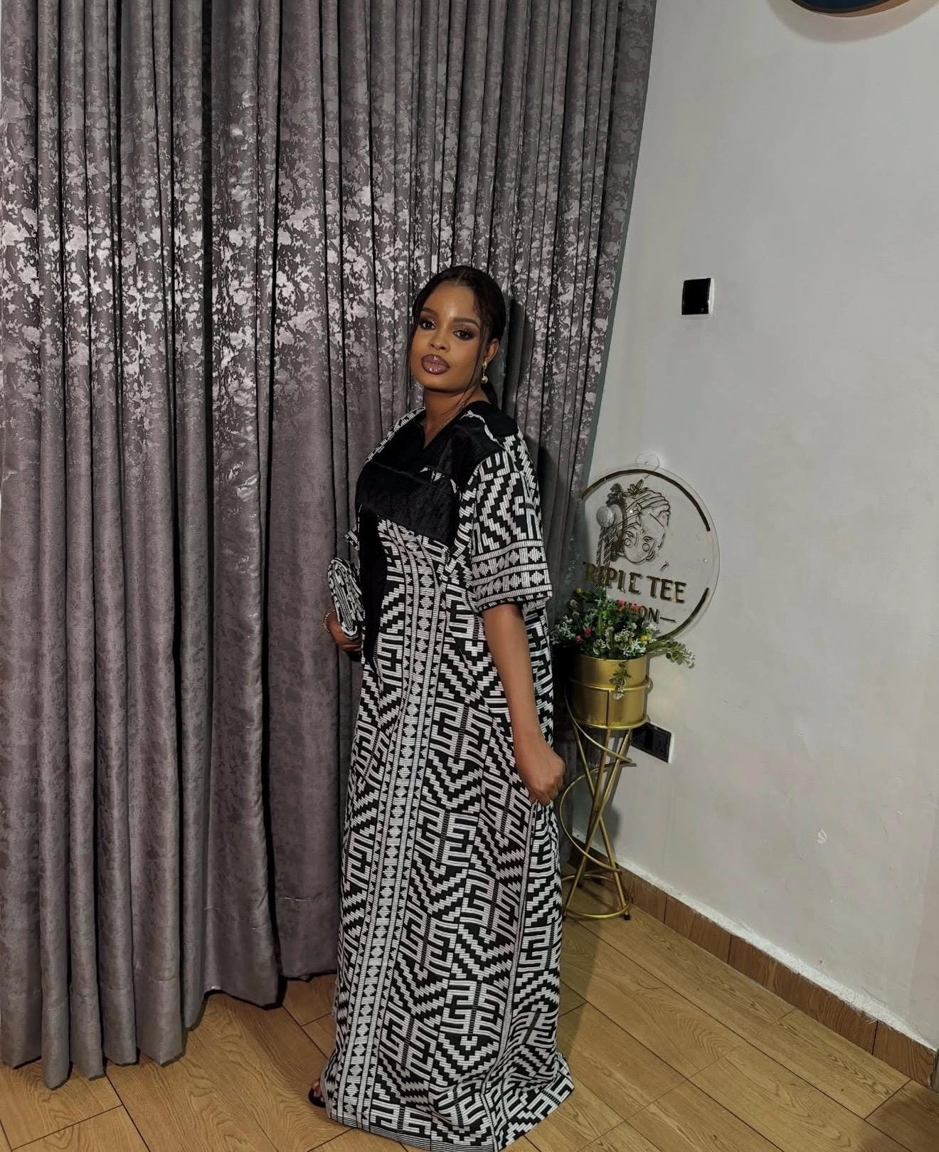 Authentic Akwete Boubou with Tinko Embroidery – One Size Fits All